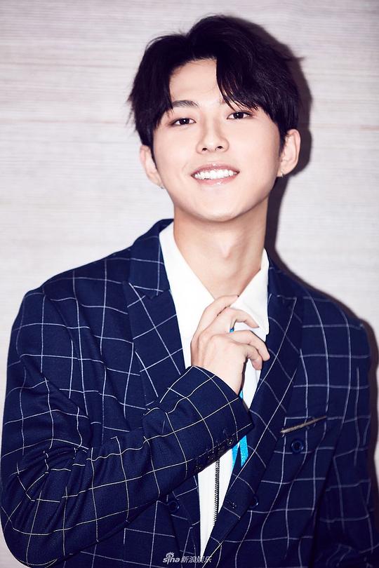 李歌洋 Geyang Lee