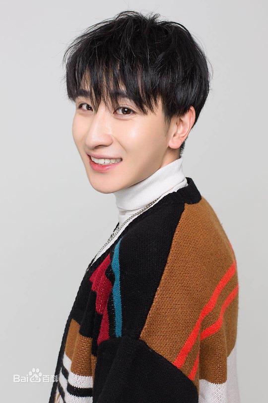 李佳桐 Jiatong Li