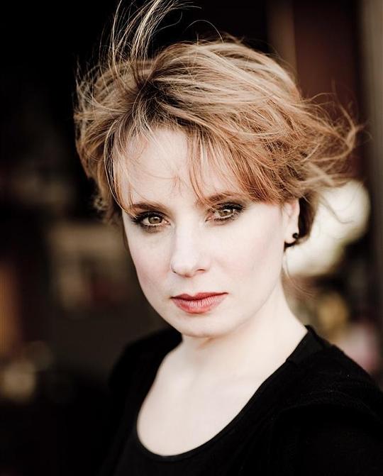 Vanessa Guedj Vanessa Guedj