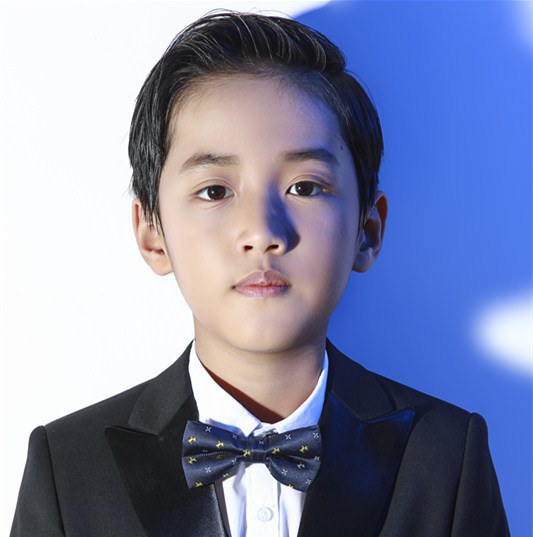 李玥潼 Yuetong Li