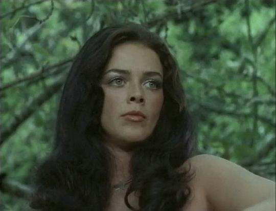 Raven De La Croix Raven De La Croix