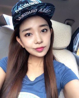 张沐莀 Muchen Zhang