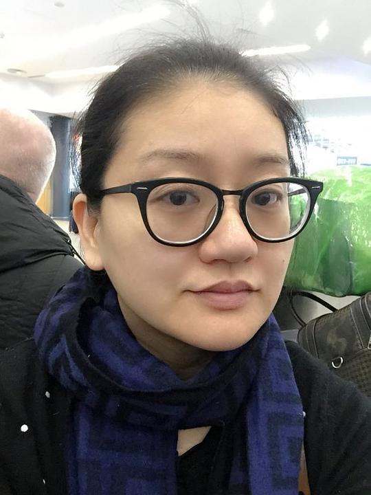 李梅 Mei Li