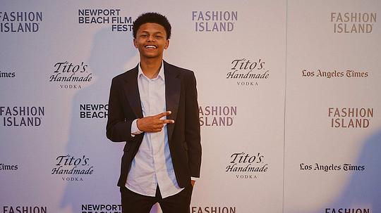 贾斯汀·贾木什 Justin Carmouche