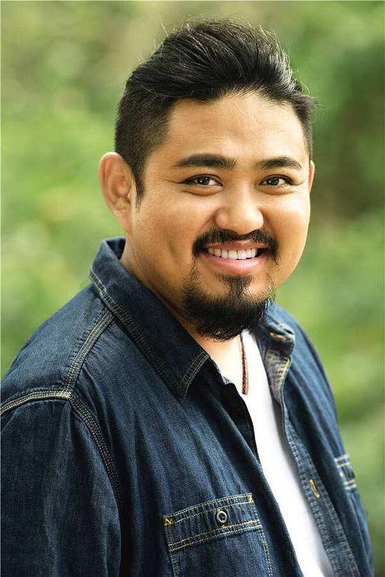 王成思 Chengsi Wang