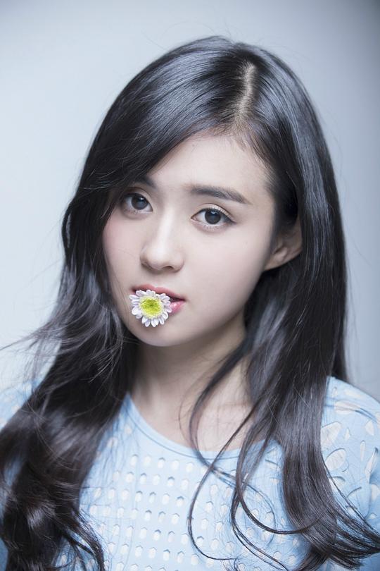 郑合惠子 Hehuizi Zheng