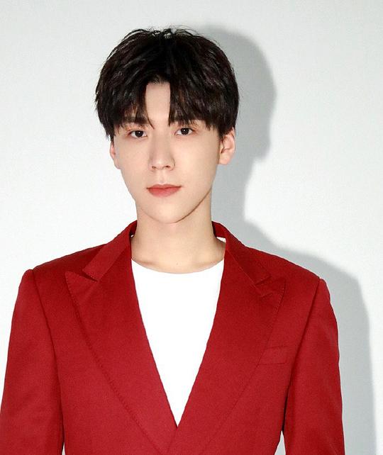 王博文 Bowen Wang