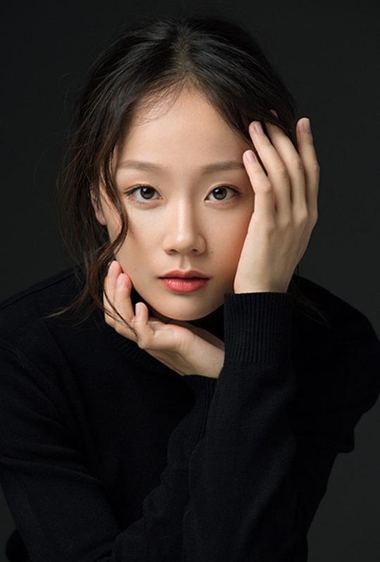 张歆怡 Xinyi Zhang