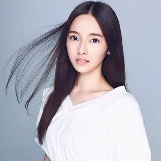 刘一曈 Yitong Liu