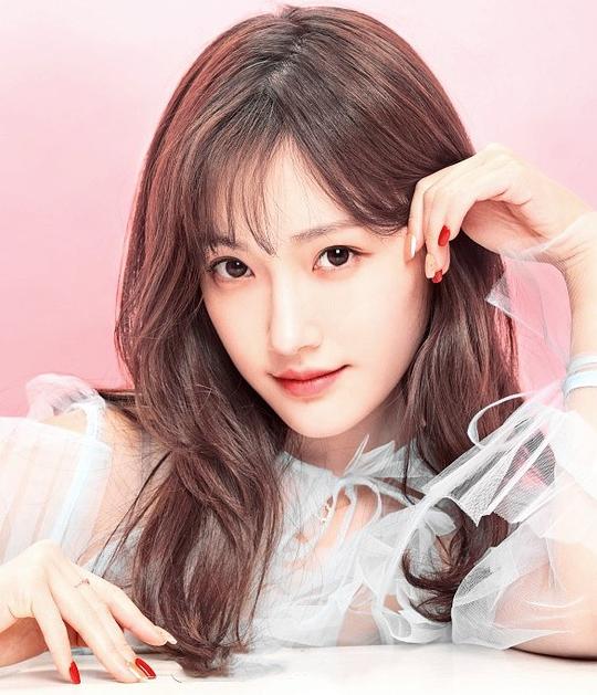 高晴 Qing Gao