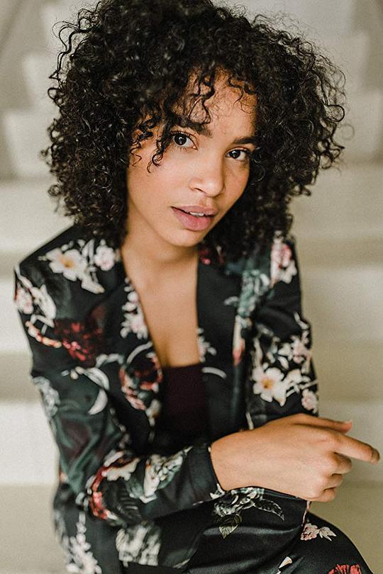 内斯塔·库珀 Nesta Cooper