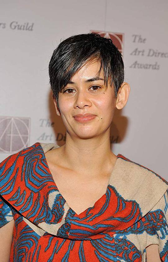 苏提拉·安妮·拉拉布 Suttirat Anne Larlarb