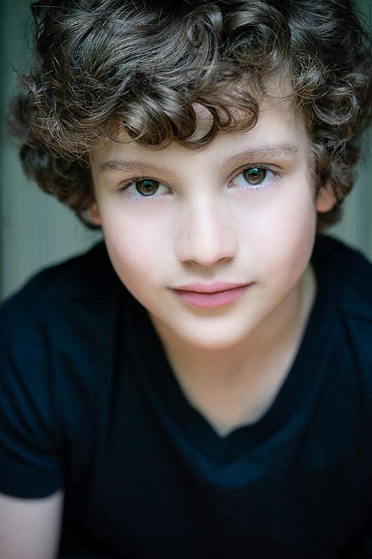 乔舒亚·萨蒂尼 Joshua Satine