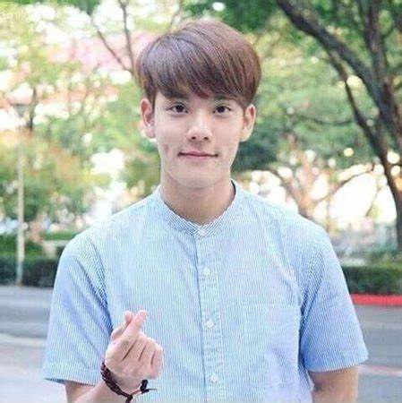 帕努瓦·格通塔维 Panuwat Kerdthongtavee