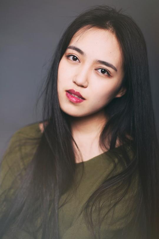 刘宸翎 Chenling Liu
