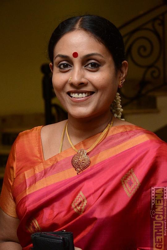 萨拉妮亚·波恩瓦南 Saranya Ponvannan