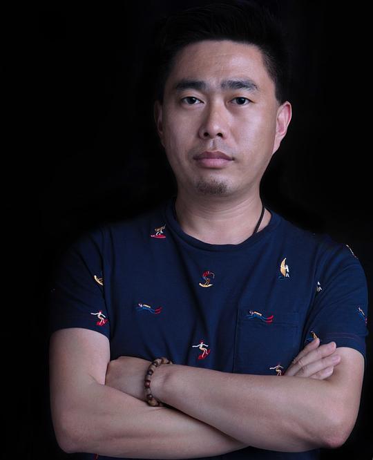 辛柄杙 BingYi Xin
