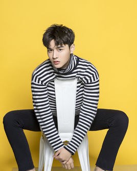 周川珺 Chuanjun Zhou