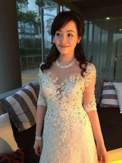 黄玥程 Yuecheng Huang