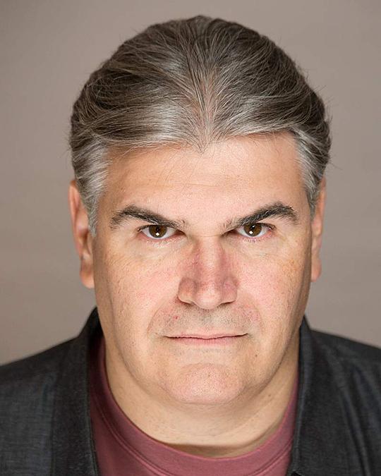 约翰·德马卡斯 John Demakas