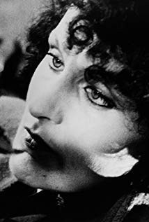 玛格达琳娜·蒙特祖玛  Magdalena Montezuma