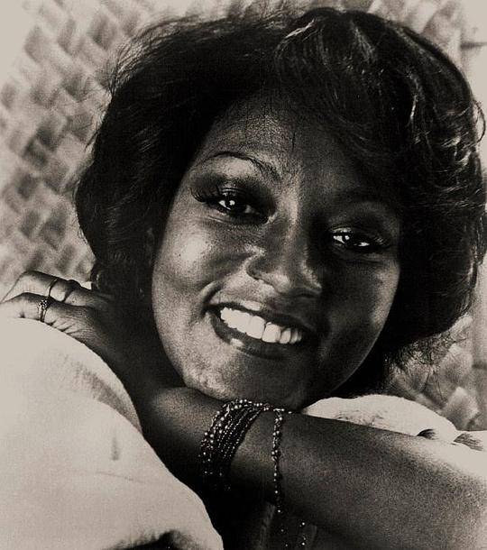 保拉·凯利 Paula Kelly