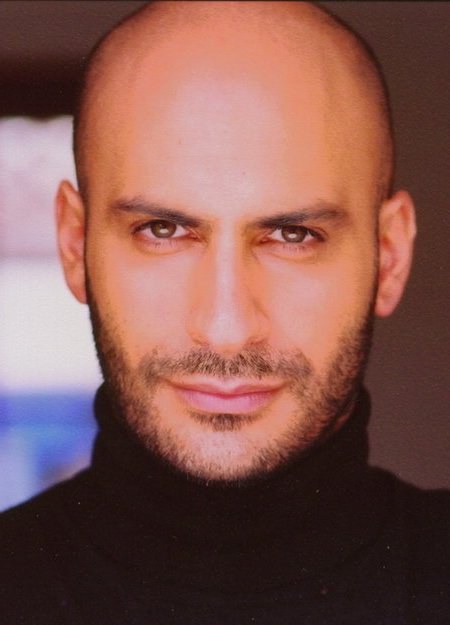 迈克尔·本耶尔 Michael Benyaer