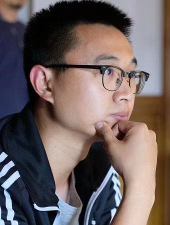 韩博文 Bowen Han