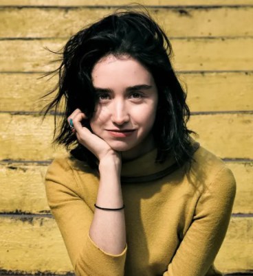 莉碧·巴勒尔 Libe Barer