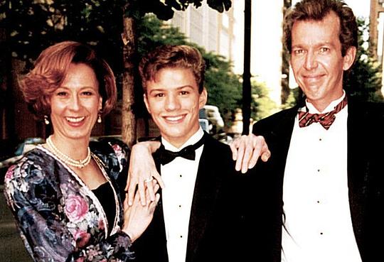 乔纳森·霍根 Jonathan Hogan