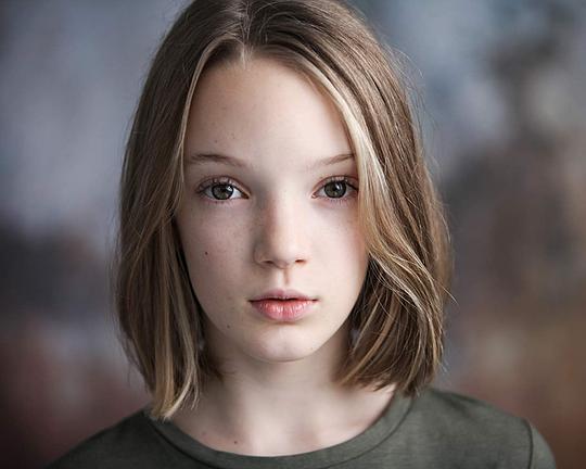 拉菲拉·查普曼 Raffiella Chapman
