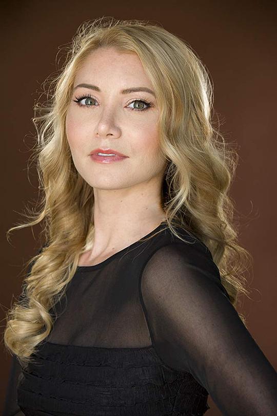 凯蒂·麦克凯布 Katie McCabe