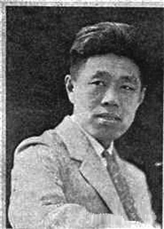 潘垂统 Chuitong Pan