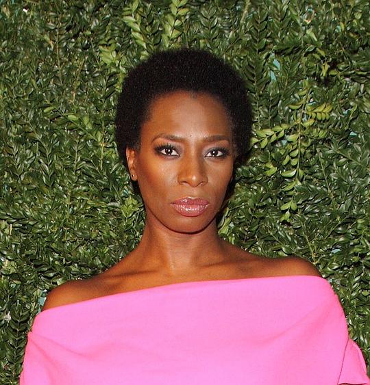 坦娅·穆迪 Tanya Moodie