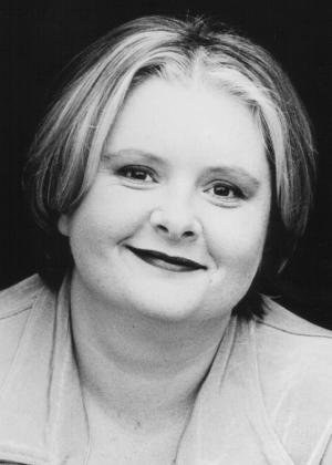 玛格达·苏班斯基 Magda Szubanski