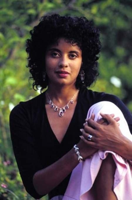 戴安娜·阿伯特 Diahnne Abbott