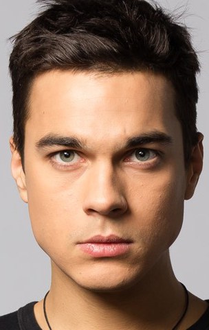 康斯坦丁·贝洛沙普卡 Konstantin Beloshapka