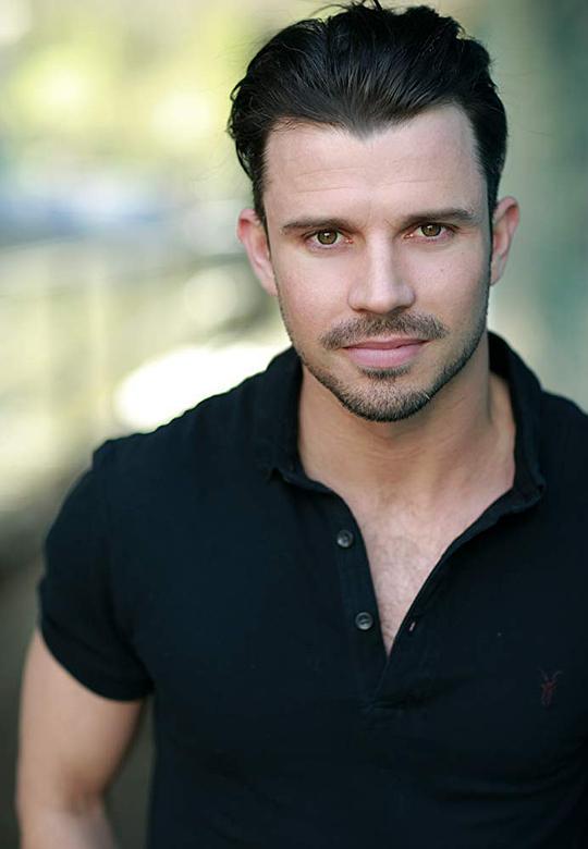 Neil McDermott Neil McDermott