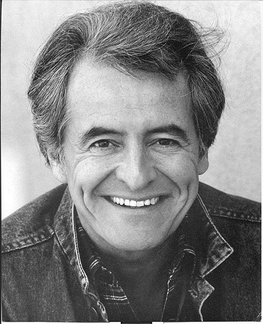 亨利·达罗 Henry Darrow