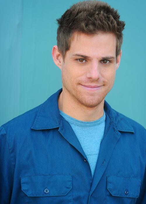 纳丹·弗里塞尔 Nathan Frizzell