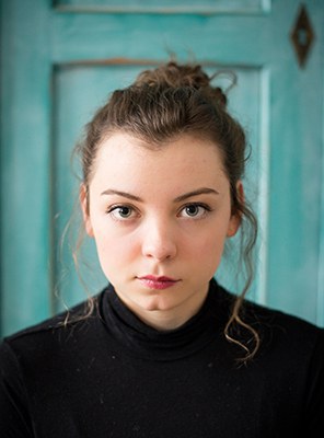 安柏·本加德 Amber Bongard