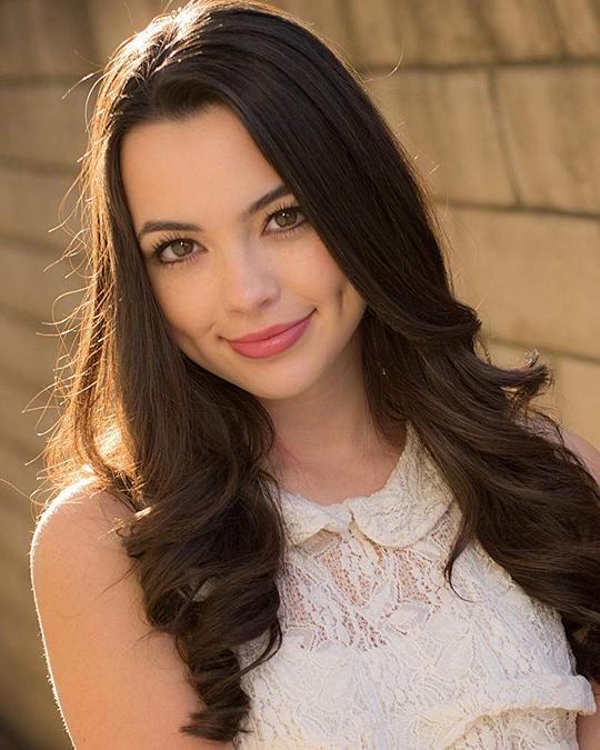 凡妮莎·梅雷尔 Vanessa Merrell