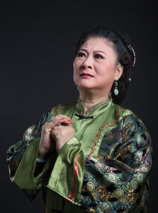 方莉莉 Lili Fang