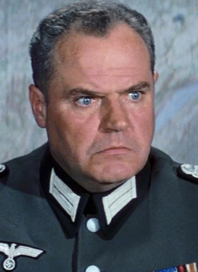 本诺·施特岑巴赫 Benno Sterzenbach