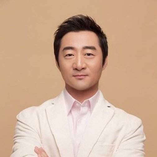 王星瀚 Xinghan Wang