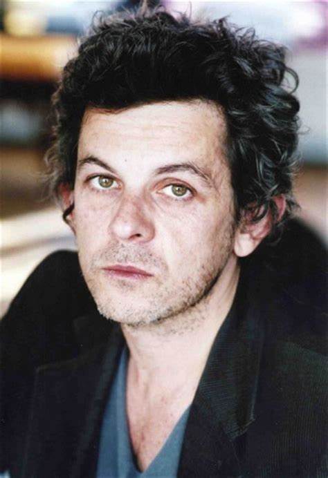 蒂埃里·德·佩雷蒂 Thierry de Peretti