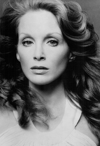 桑德拉·库瑞 Sondra Currie