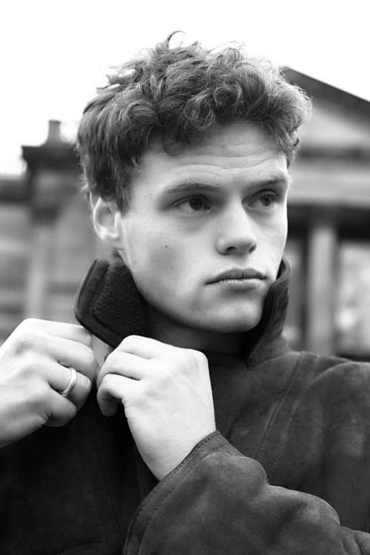 鲍比·斯科菲尔德 Bobby Schofield