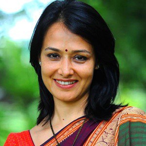 阿玛拉·阿吉奈尼 Amala Akkineni