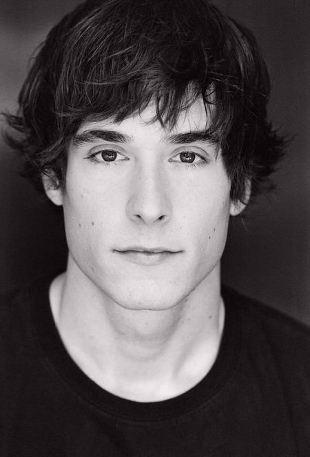 亚当·德尔·里奥 Adam Del Rio